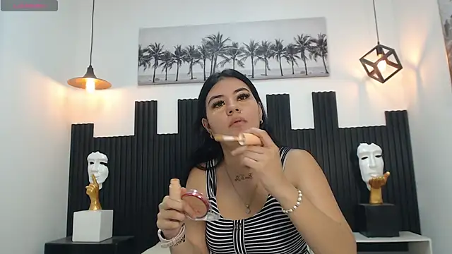 lana sweet18 online show from 04-28-26, 02:11