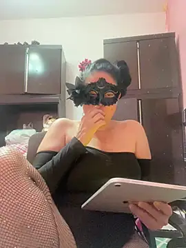 Snapshot of gattitta29 chatting on 06-29-26, 06:08 gattitta29 online show from 06-29-26, 06:08