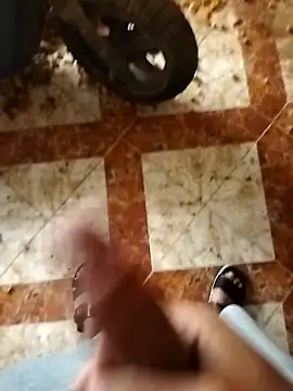 Oussama  001 online show from 04-25-26, 10:29