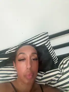 peekabooty-x online show from 04-22-26, 05:47