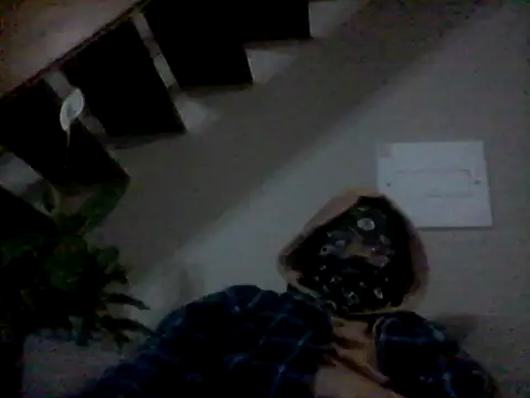 Snapshot of LunjeSA chatting on 06-03-26, 08:03 LunjeSA online show from 06-03-26, 08:03