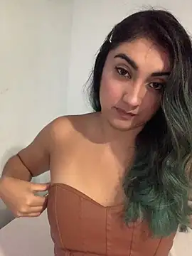 Camilaafg online show from 04-25-26, 02:47