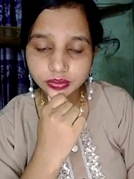 Snapshot of Nigar_Hatun chatting on 05-15-26, 04:47 Nigar Hatun online show from 05-15-26, 04:47