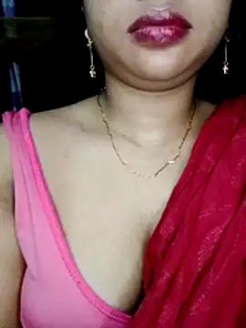 Snapshot of Nigar_Hatun chatting on 05-18-26, 06:36 Nigar Hatun online show from 05-18-26, 06:36