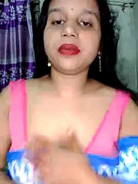 Snapshot of Nigar_Hatun chatting on 05-31-26, 04:14 Nigar Hatun online show from 05-31-26, 04:14