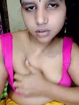 Snapshot of Nigar_Hatun chatting on 06-08-26, 04:29 Nigar Hatun online show from 06-08-26, 04:29