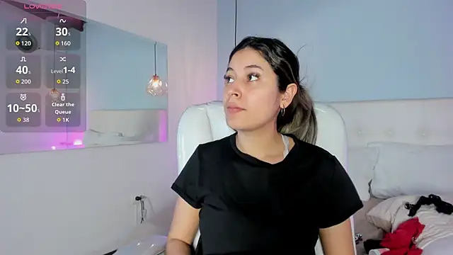 Snapshot of Alessia_blaze chatting on 05-10-26, 05:23 Alessia blaze online show from 05-10-26, 05:23