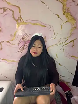 Victoria kim lee online show from 07-28-26, 02:13