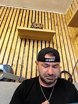 yuyukyler online show from 04-26-26, 05:43