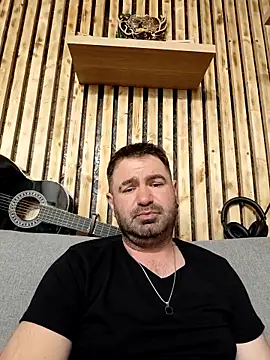 yuyukyler online show from 04-27-26, 07:34