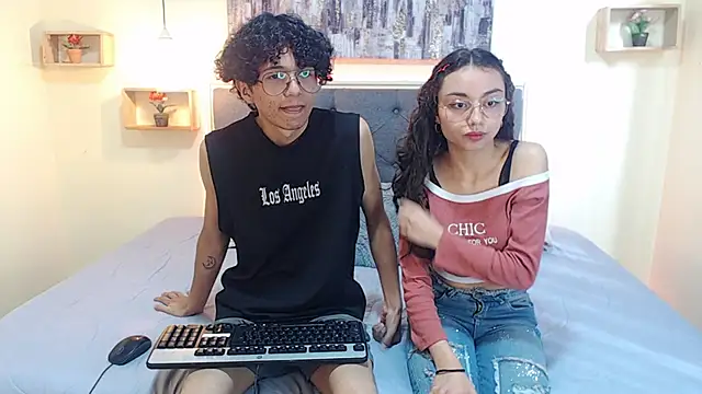 Snapshot of Lubli_thodez chatting on 04-23-26, 01:46 Lubli thodez online show from 04-23-26, 01:46