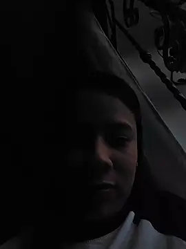 Nicol Alvarez1 online show from 05-17-26, 10:39