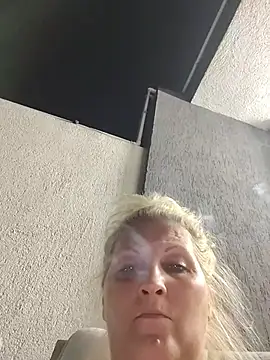 Divineblond online show from 07-21-26, 07:05