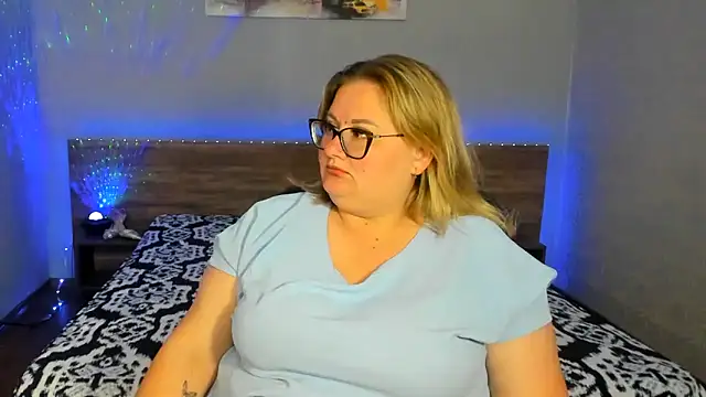 IrenRori online show from 05-25-26, 06:19