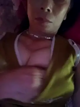 Ari-Na9 online show from 04-28-26, 05:01