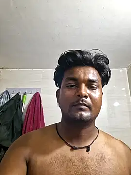 Snapshot of Gujju_here chatting on 06-19-26, 02:43 Gujju here online show from 06-19-26, 02:43