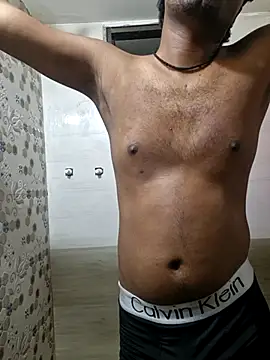 Snapshot of Gujju_here chatting on 07-18-26, 01:15 Gujju here online show from 07-18-26, 01:15