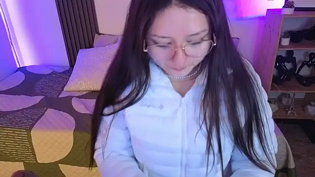 Evelyn Liiss online show from 04-23-26, 12:29