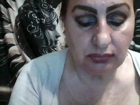 LoaqLovew online show from 04-25-26, 03:09