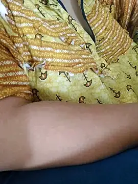 Snapshot of Call_Honey chatting on 06-16-26, 08:50 Call Honey online show from 06-16-26, 08:50