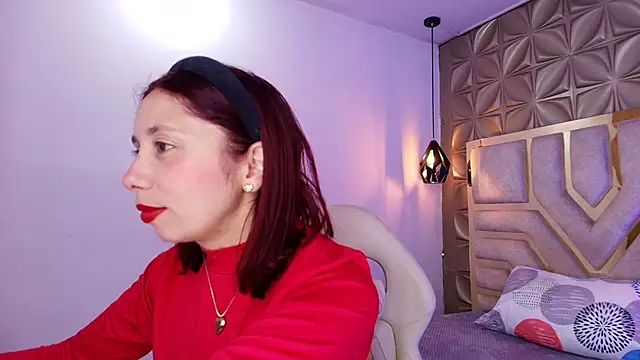 stephaniesun  online show from 05-20-26, 12:11