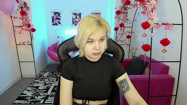 EndlessDreamm online show from 04-30-26, 08:42