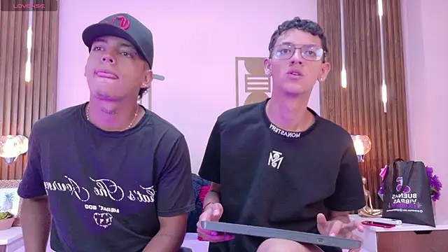 Dante-Axel online show from 04-26-26, 12:25