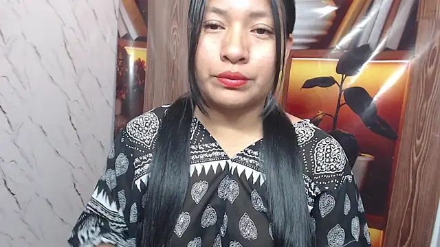 Sol vannesa online show from 05-18-26, 03:46