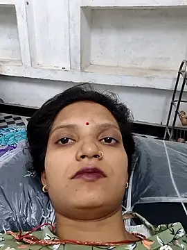 SS sanjna online show from 05-25-26, 03:07