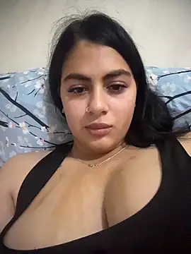 LilyLovell online show from 05-10-26, 09:31