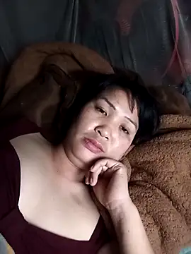 Snapshot of Beola-mi chatting on 05-01-26, 09:36 Beola-mi online show from 05-01-26, 09:36