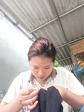 Snapshot of Baby-xinh chatting on 05-02-26, 06:51 Baby-xinh online show from 05-02-26, 06:51