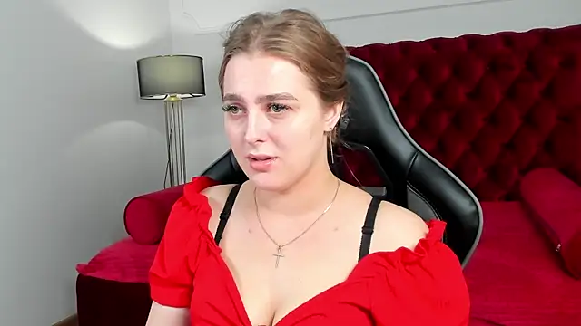 EllaBells online show from 06-19-26, 05:12