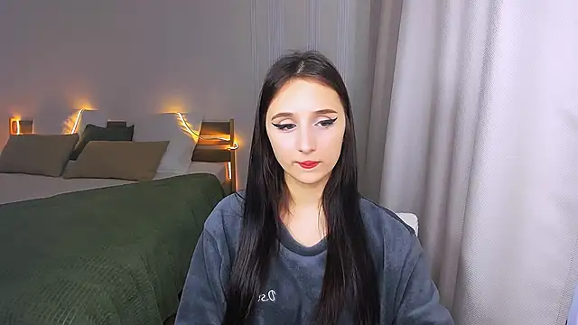 JulietteMonli online show from 06-02-26, 11:34