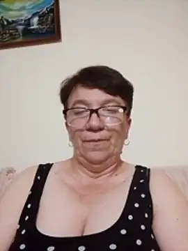KetQueen101 online show from 06-18-26, 08:57