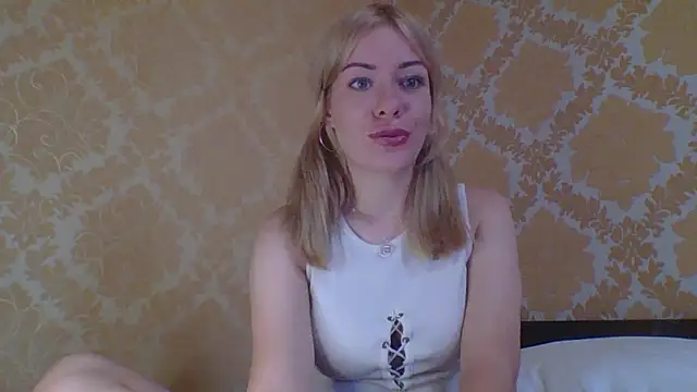 Softy Aura  online show from 07-09-26, 02:21
