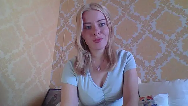 Softy Aura  online show from 07-28-26, 01:54