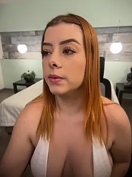 SweettVal  online show from 07-13-26, 04:43