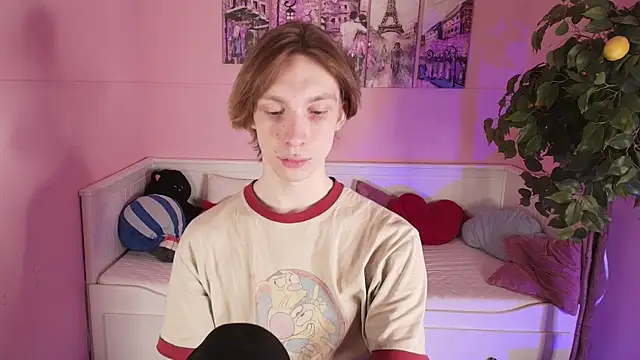 Daniel Schmidt online show from 04-25-26, 05:54