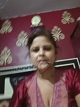 Snapshot of Newsoni chatting on 07-19-26, 05:55 Newsoni online show from 07-19-26, 05:55