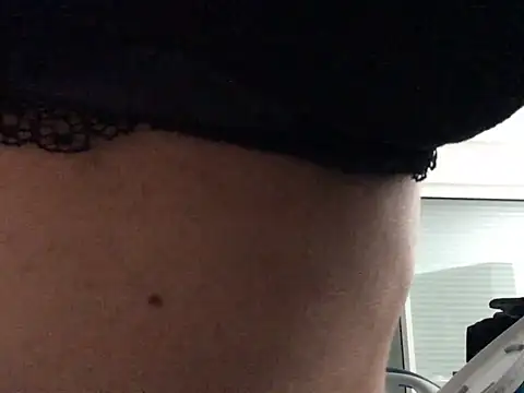 claraxloveuse online show from 06-05-26, 05:18