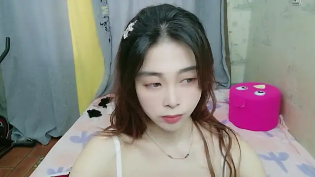 xiaoxiaohong030 online show from 04-29-26, 07:23