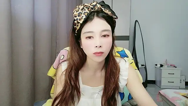 xiaoxiaohong030 online show from 06-08-26, 01:28