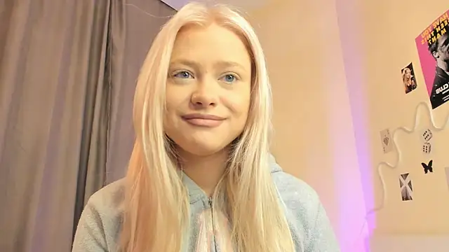 MidnightPoise online show from 06-25-26, 05:07