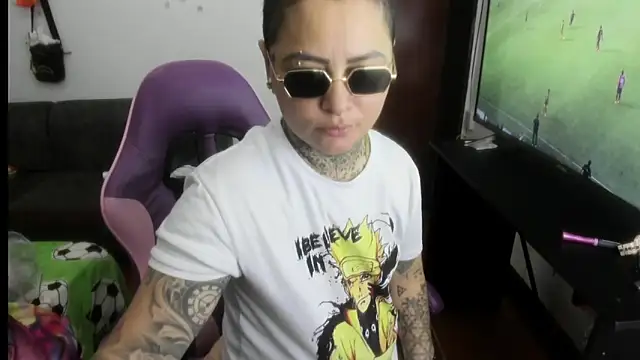 romina23 online show from 05-12-26, 10:51