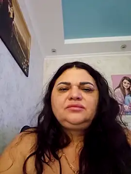 -CUTE-EVVIL- online show from 05-23-26, 07:40