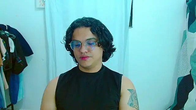 Diane exotic online show from 07-30-26, 01:04