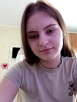 Miss-Venom online show from 05-17-26, 11:50