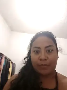 DiosaJaguarMorena online show from 04-30-26, 04:08