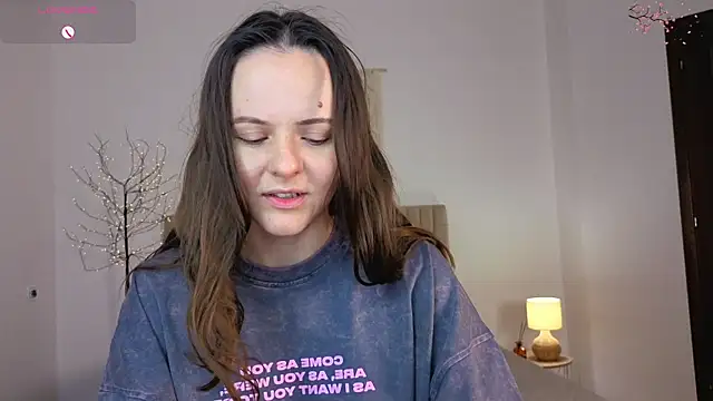 Magic bunnyy  online show from 07-06-26, 06:32